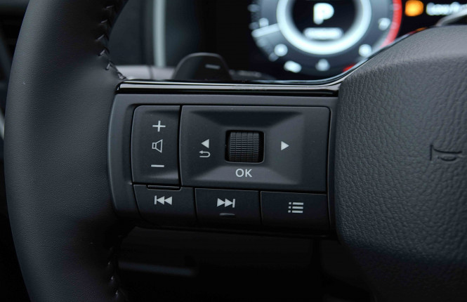 NISSAN_NISSAN_QASHQAI_2655140_19.jpg