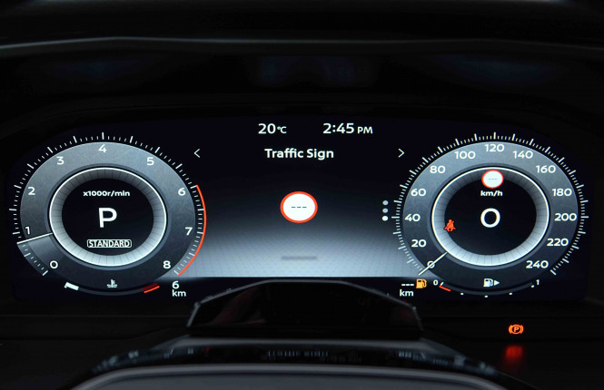 NISSAN_NISSAN_QASHQAI_2655142_16.jpg