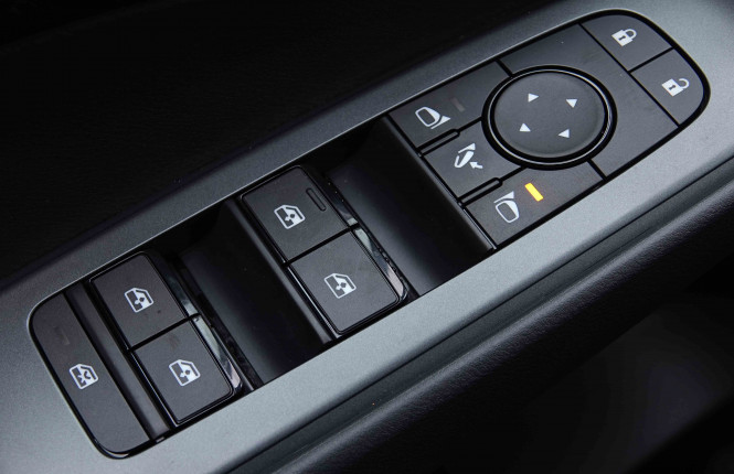 NISSAN_NISSAN_QASHQAI_2655142_22.jpg