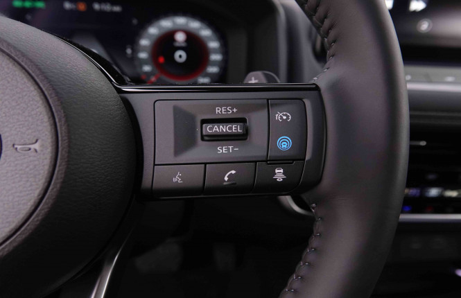 NISSAN_NISSAN_XTRAIL_2549023_50.jpg