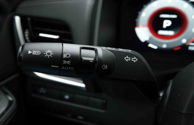 NISSAN_NISSAN_XTRAIL_2653465_15.jpg
