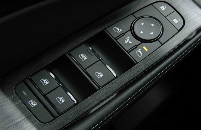 NISSAN_NISSAN_XTRAIL_2653470_20.jpg