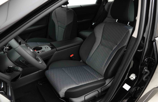 NISSAN_NISSAN_XTRAIL_2653482_6.jpg