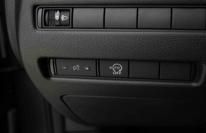 NISSAN_NISSAN_XTRAIL_2653483_19.jpg