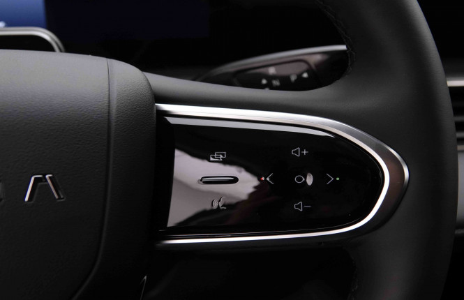 OMODA_OMODA_OMODA 5_2652800_21.jpg OMODA_OMODA_OMODA 5_2652800_21.jpg