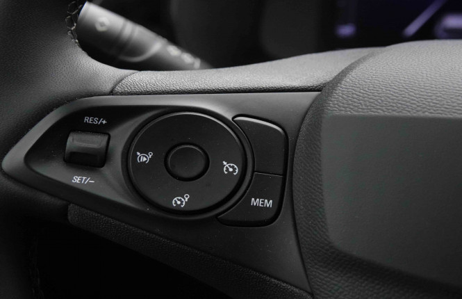 OPEL_OPEL_CORSA_2550427_17.jpg OPEL_OPEL_CORSA_2550427_17.jpg