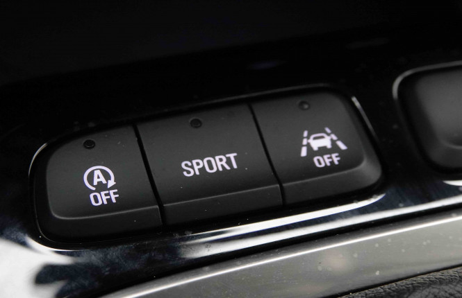 OPEL_OPEL_CORSA_2550428_12.jpg OPEL_OPEL_CORSA_2550428_12.jpg