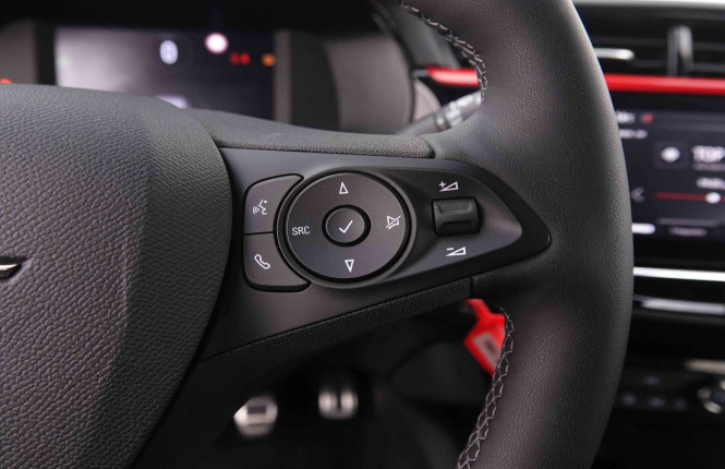 OPEL_OPEL_CORSA_2551050_17.jpg OPEL_OPEL_CORSA_2551050_17.jpg