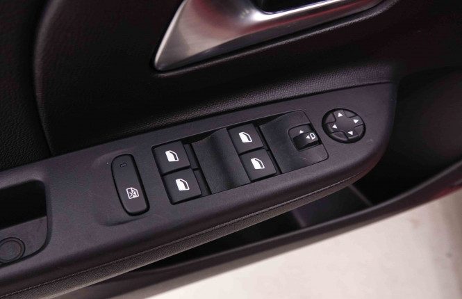 OPEL_OPEL_CORSA_2551050_18.jpg OPEL_OPEL_CORSA_2551050_18.jpg