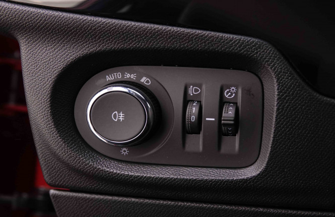 OPEL_OPEL_CORSA_2551050_8.jpg OPEL_OPEL_CORSA_2551050_8.jpg