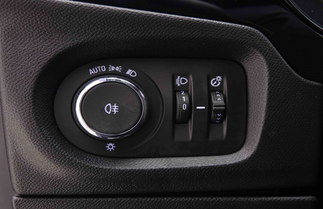 OPEL_OPEL_CORSA_2551109_8.jpg OPEL_OPEL_CORSA_2551109_8.jpg