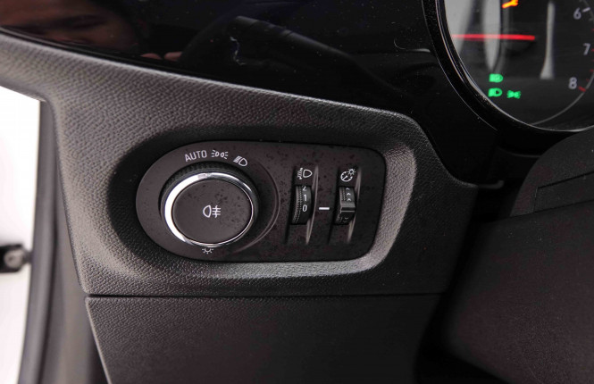 OPEL_OPEL_CORSA_2551176_20.jpg OPEL_OPEL_CORSA_2551176_20.jpg