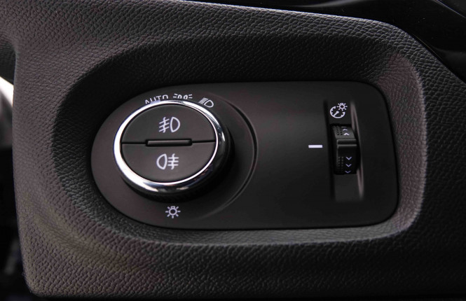 OPEL_OPEL_CORSA_2551691_8.jpg OPEL_OPEL_CORSA_2551691_8.jpg