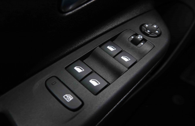 OPEL_OPEL_CORSA_2652120_49.jpg OPEL_OPEL_CORSA_2652120_49.jpg