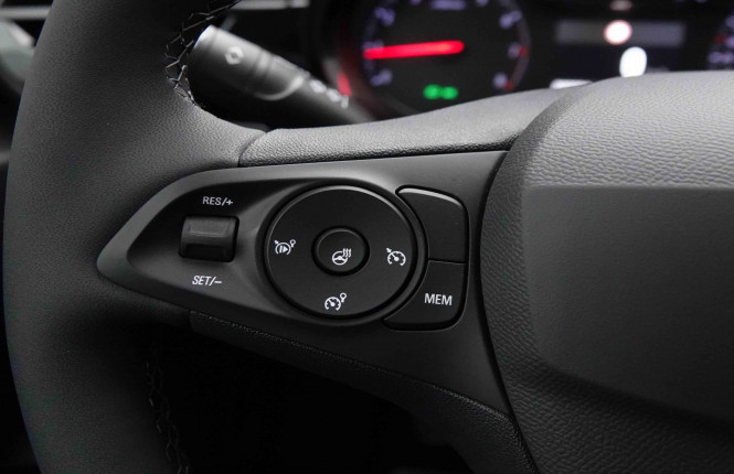 OPEL_OPEL_CORSA_2652895_17.jpg OPEL_OPEL_CORSA_2652895_17.jpg