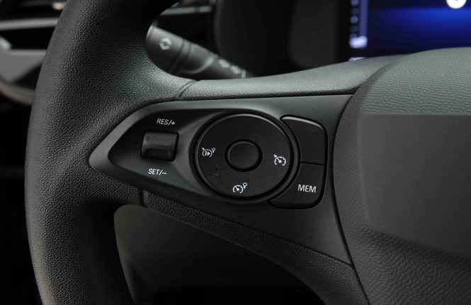 OPEL_OPEL_CORSA_2653950_17.jpg OPEL_OPEL_CORSA_2653950_17.jpg