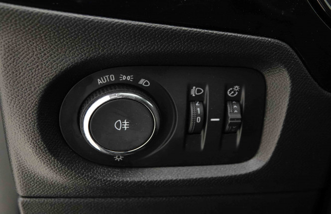 OPEL_OPEL_CORSA_2654559_19.jpg