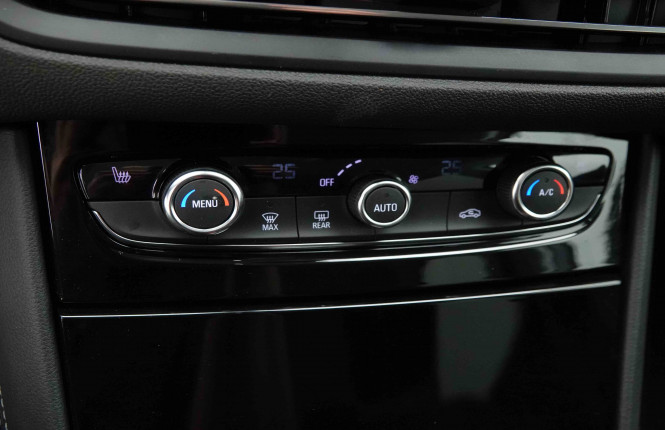 OPEL_OPEL_GRANDLAND_2654021_14.jpg OPEL_OPEL_GRANDLAND_2654021_14.jpg