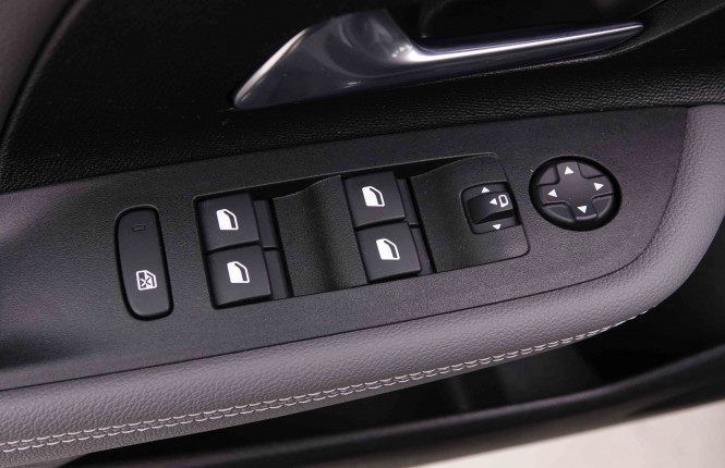 OPEL_OPEL_MOKKA_2548022_20.jpg