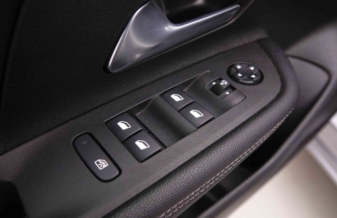 OPEL_OPEL_MOKKA_2550431_21.jpg OPEL_OPEL_MOKKA_2550431_21.jpg