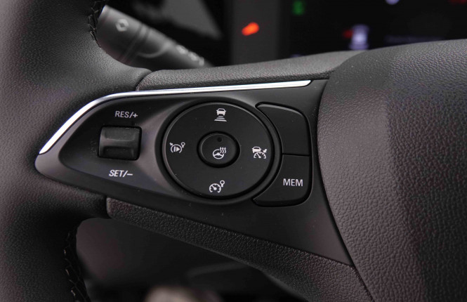 OPEL_OPEL_MOKKA_2550606_16.jpg OPEL_OPEL_MOKKA_2550606_16.jpg