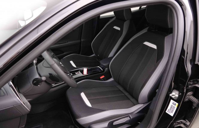 OPEL_OPEL_MOKKA_2550626_6.jpg OPEL_OPEL_MOKKA_2550626_6.jpg