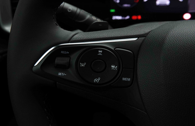 OPEL_OPEL_MOKKA_2653387_18.jpg OPEL_OPEL_MOKKA_2653387_18.jpg