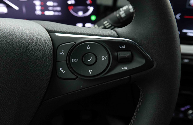 OPEL_OPEL_MOKKA_2653593_18.jpg OPEL_OPEL_MOKKA_2653593_18.jpg