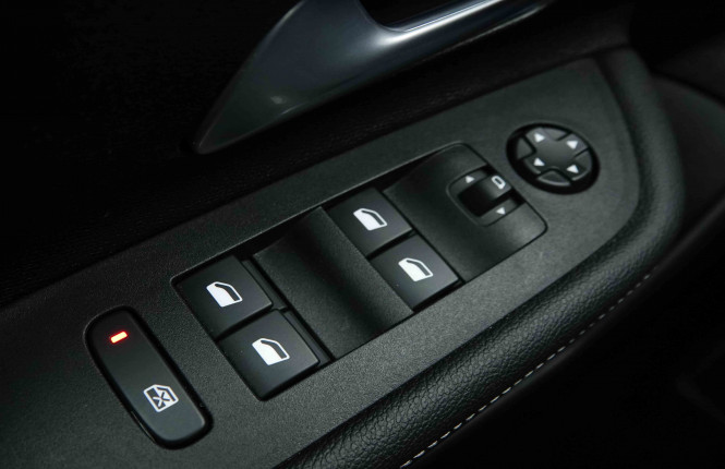 OPEL_OPEL_MOKKA_2653891_19.jpg