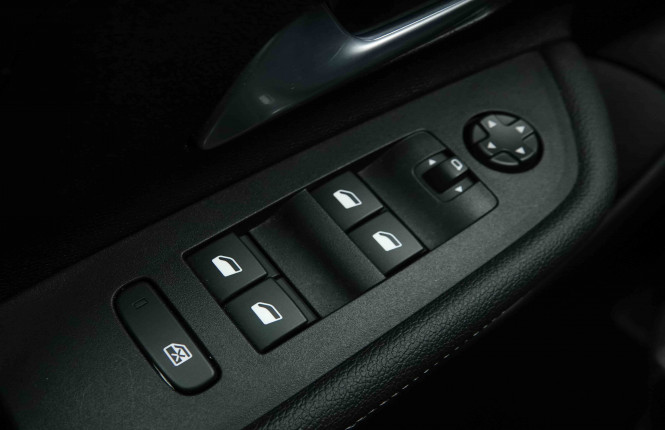 OPEL_OPEL_MOKKA_2653917_19.jpg