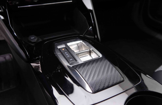 PEUGEOT_PEUGEOT_2008_2548142_15.jpg