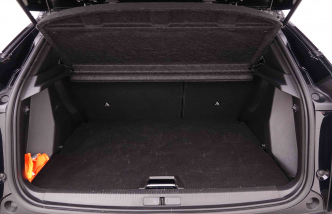 PEUGEOT_PEUGEOT_2008_2548142_5.jpg