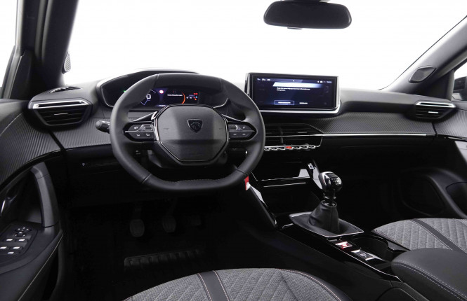 PEUGEOT_PEUGEOT_2008_2548637_7.jpg