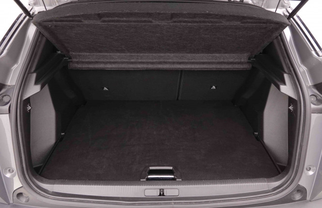 PEUGEOT_PEUGEOT_2008_2548858_5.jpg