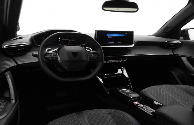 PEUGEOT_PEUGEOT_2008_2548858_7.jpg
