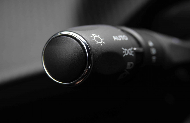 PEUGEOT_PEUGEOT_2008_2548862_17.jpg
