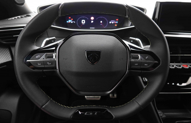 PEUGEOT_PEUGEOT_2008_2549905_8.jpg