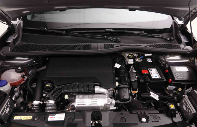 PEUGEOT_PEUGEOT_2008_2549906_55.jpg
