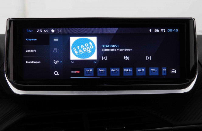 PEUGEOT_PEUGEOT_2008_2550545_10.jpg PEUGEOT_PEUGEOT_2008_2550545_10.jpg