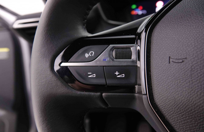 PEUGEOT_PEUGEOT_2008_2550545_16.jpg PEUGEOT_PEUGEOT_2008_2550545_16.jpg
