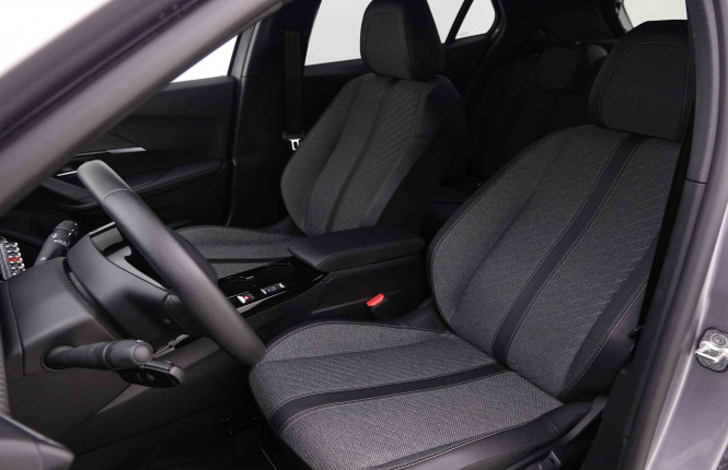 PEUGEOT_PEUGEOT_2008_2550545_6.jpg PEUGEOT_PEUGEOT_2008_2550545_6.jpg