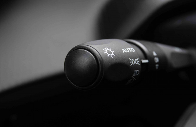 PEUGEOT_PEUGEOT_2008_2550546_15.jpg PEUGEOT_PEUGEOT_2008_2550546_15.jpg