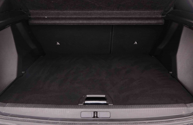 PEUGEOT_PEUGEOT_2008_2551283_5.jpg PEUGEOT_PEUGEOT_2008_2551283_5.jpg