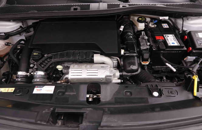 PEUGEOT_PEUGEOT_2008_2551288_22.jpg PEUGEOT_PEUGEOT_2008_2551288_22.jpg