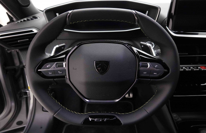 PEUGEOT_PEUGEOT_2008_2551421_8.jpg