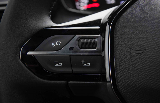 PEUGEOT_PEUGEOT_2008_2551426_18.jpg PEUGEOT_PEUGEOT_2008_2551426_18.jpg