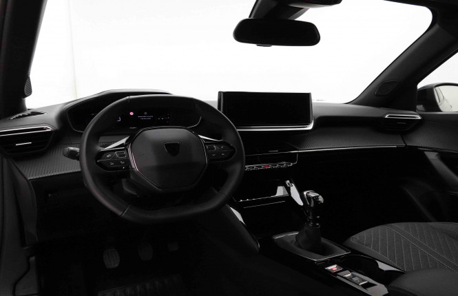 PEUGEOT_PEUGEOT_2008_2651905_7.jpg