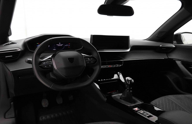 PEUGEOT_PEUGEOT_2008_2651909_7.jpg