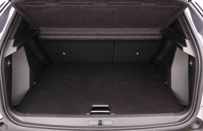 PEUGEOT_PEUGEOT_2008_2651914_5.jpg