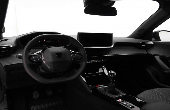 PEUGEOT_PEUGEOT_2008_2651916_7.jpg